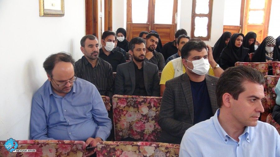 گزارش تصویری:نشست خبری مدیر کل میراث فرهنگی،وصنایع دستی استان قم با اصحاب رسانه
