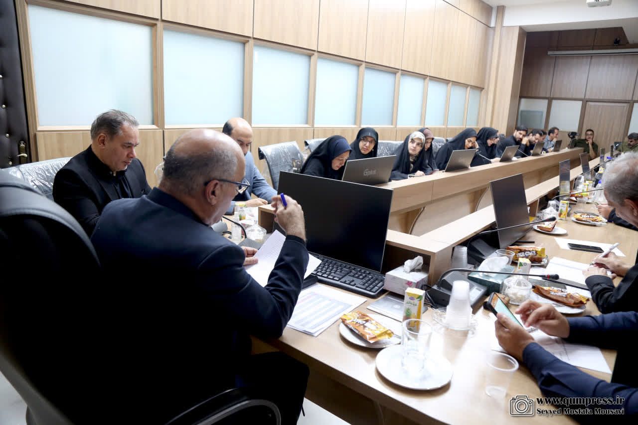 نشست خبری مدیرکل امورمالیاتی استان قم