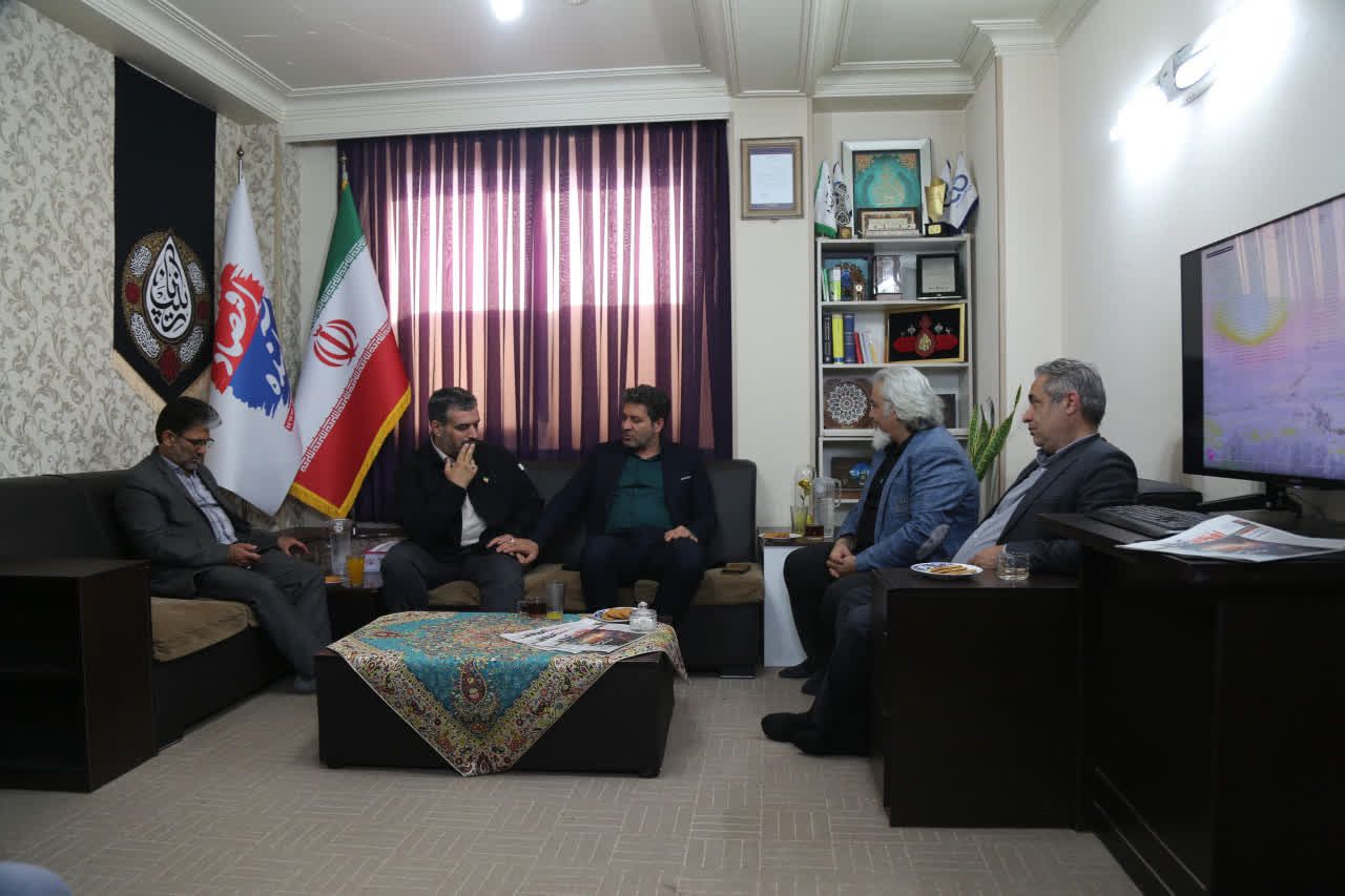 بازدید مدیرکل میراث فرهنگی استان قم از تحریریه دفتر قم پرس