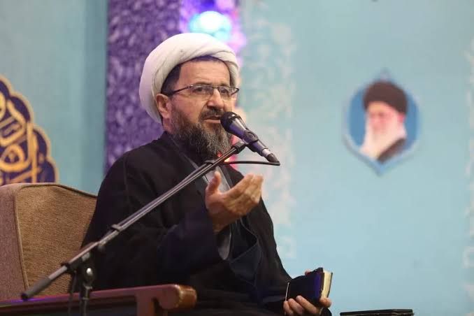 ولایتمداری باید در همه ابعاد زندگی انسان جریان داشته باشد