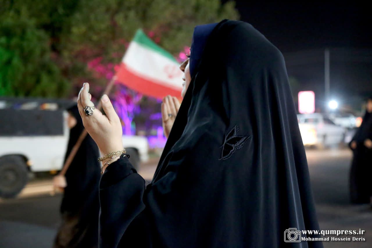 گزارش تصویری از توسل و استغاثه در خیابان (بخش اول)