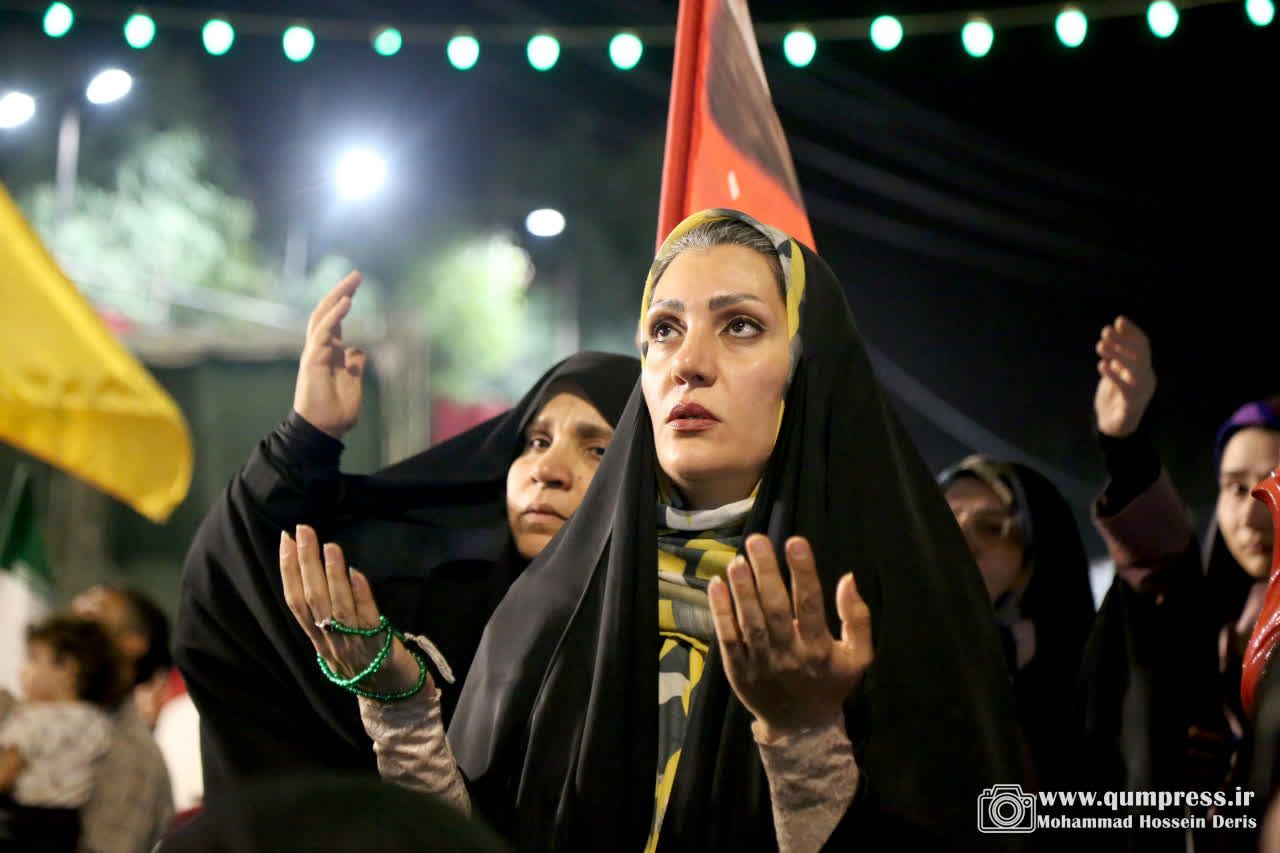 گزارش تصویری از توسل و استغاثه در خیابان ( بخش دوم )