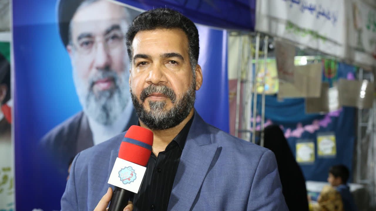 تعزیرات استان مچِ برنج آمریکاییِ غیربهداشتی را در انبار تعاونی جهاد کشاورزی قم گرفت