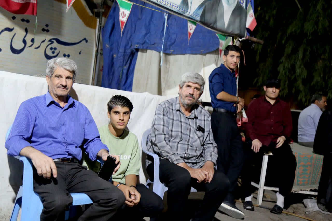 خادمی موکب شهید دلیریان روستای صرم