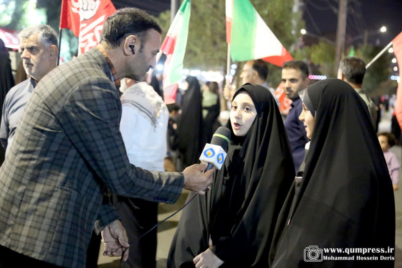 گزارش تصویری از برنامه سازهای صداوسیمای مرکز قم فعال در میدان