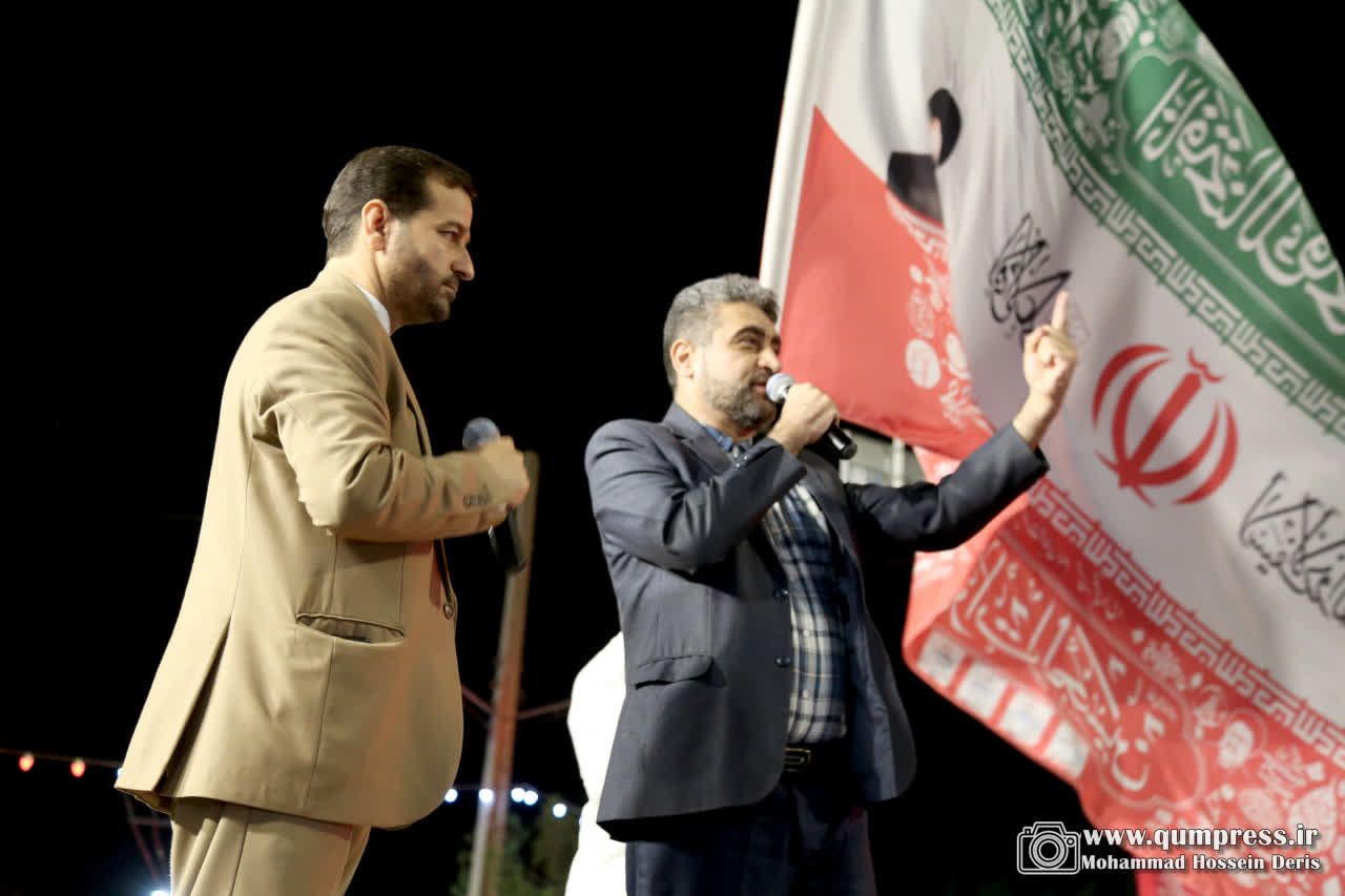 میدان داری رادیو حماسه در خیابان