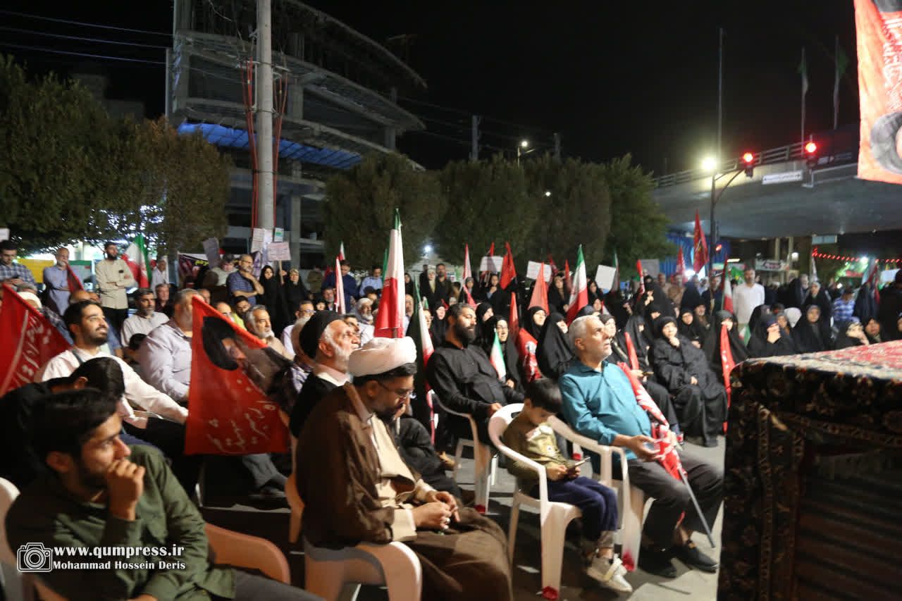 گزارش تصویری موکب روحانیون و مردم خونخواه قائدشهید شب هفدهم مهر
