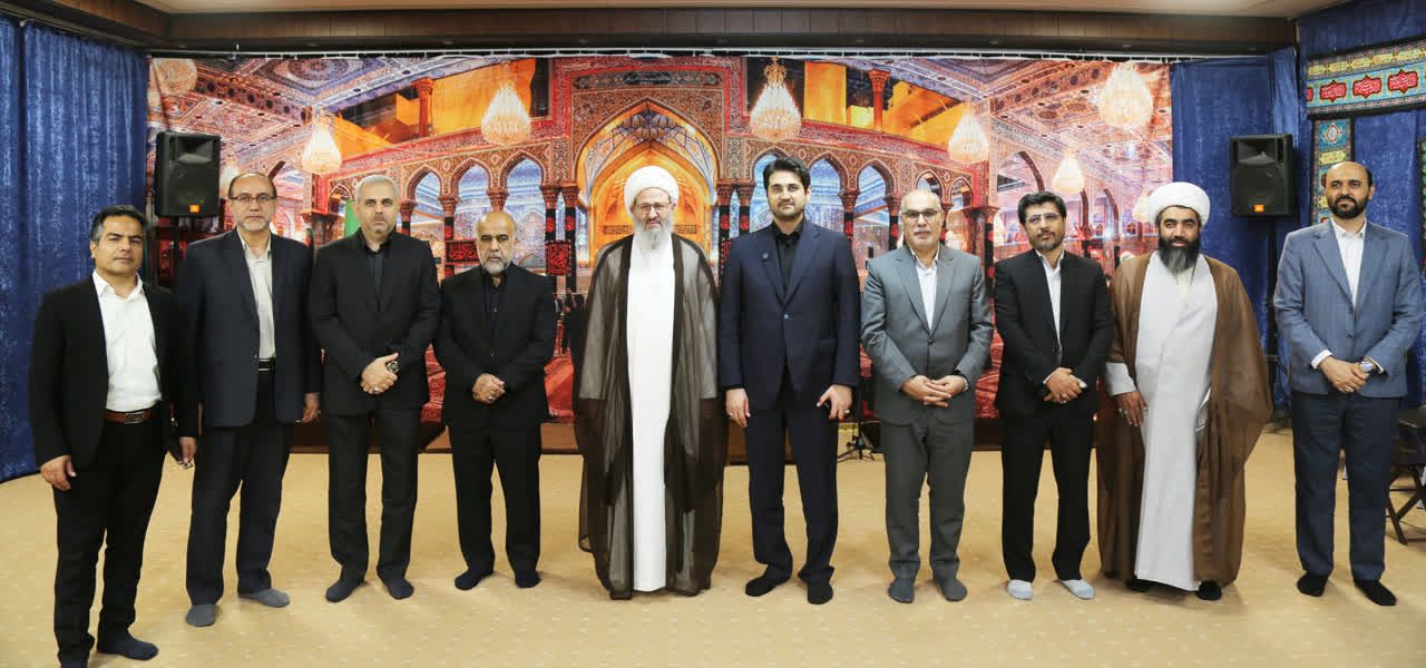 حضور رئیس سازمان امور مالیاتی کشور در قم و دیدار با علما و مراجع معظم تقلید