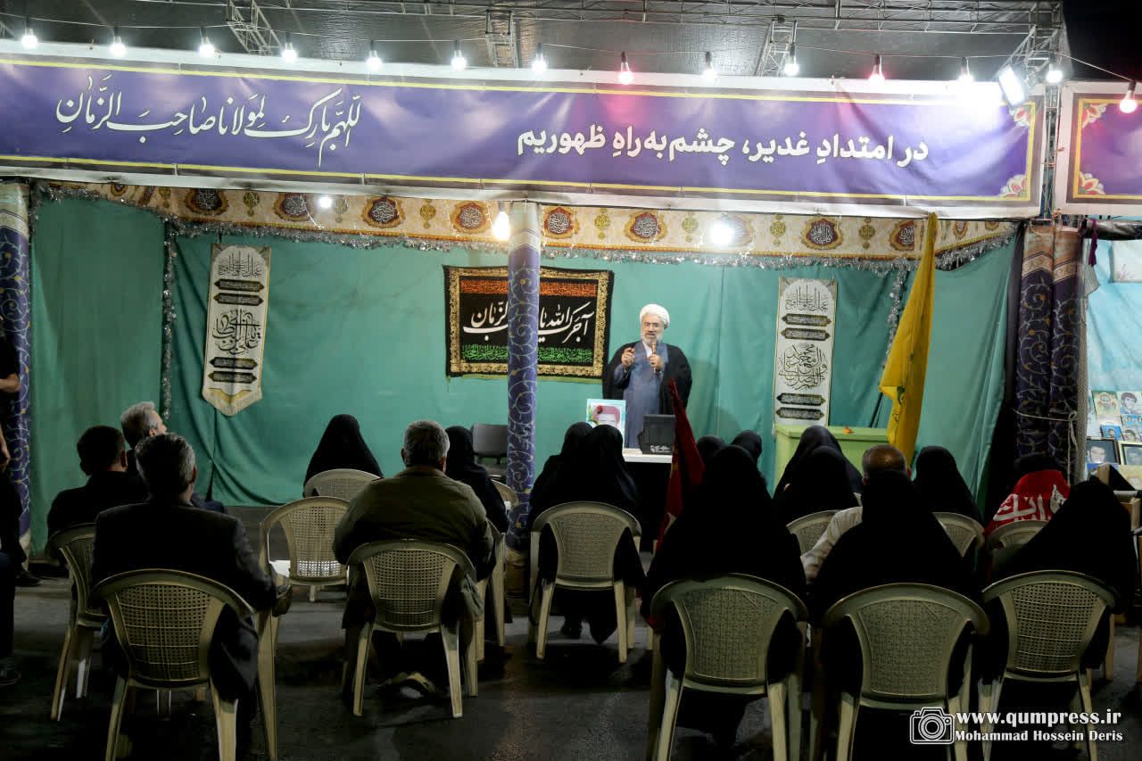 گوشه و کنار تجمع های مردمی در خیابان
