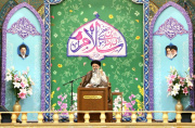 نماز از مهمترین محورهای تربیت خانوادگی است نماز از مهمترین محورهای تربیت خانوادگی است
