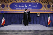 امت همدل نگاهی به اندیشه‌های وحدت‌گرایانه رهبر دارد