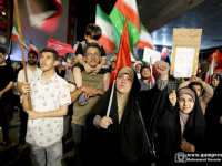 میدان داری رادیو حماسه در خیابان