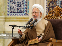 آیت‌الله جوادی آملی: جامعه را با گفت‌وگوی اخلاقی از اختلاف دور کنیم
