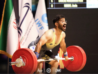 وزنه‌برداران سپاهان بالاتر از استقلال صدرنشین شدند