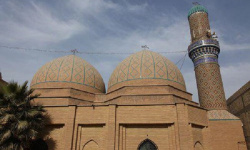 چه عاملی سلمان را از صحابی معمولی به خویشاوند خاندان رسالت ارتقا داد؟ چه عاملی سلمان را از صحابی معمولی به خویشاوند خاندان رسالت ارتقا داد؟