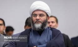 حجت الاسلام قمی: مسجد محدود به اقامه نماز نیست حجت الاسلام قمی: مسجد محدود به اقامه نماز نیست