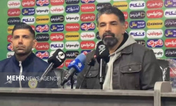 بازیکنان آلومینیوم اراک با جان و دل بازی کردند بازیکنان آلومینیوم اراک با جان و دل بازی کردند