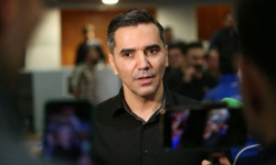 سرمربی گیتی‌پسند: هیچ تیمی به اندازه ما موقعیت خلق نمی‌کند