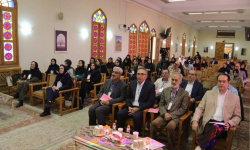 ایرانشناسی بدون زبانپژوهی عمیق و روشمند کامل نیست ایرانشناسی بدون زبانپژوهی عمیق و روشمند کامل نیست