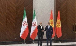 دیدار روسای جمهور ایران و قرقیزستان در حاشیه اجلاس سران شانگهای دیدار روسای جمهور ایران و قرقیزستان در حاشیه اجلاس سران شانگهای