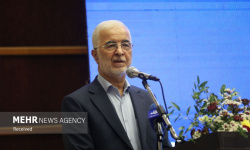 مومنی: دو سند همکاری بین ایران و آذربایجان تدوین می‌شود
