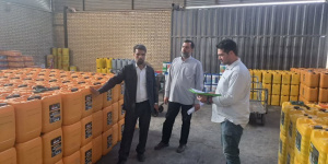 بازرسی از ۴۵ واحد صنفی در قم؛ تشکیل ۱۳ فقره پرونده تخلف توسط ۴ تیم بازرسی گشت مشترک امروز اداره کل تعزیرات حکومتی استان قم