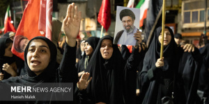 خیابان؛ قلب تپندهای که دشمن از آن میهراسد خیابان؛ قلب تپندهای که دشمن از آن میهراسد