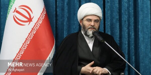 حجت‌الاسلام قمی: مردم نمی‌گذارند قیمت پایان جنگ، فروختن عزت ایران باشد