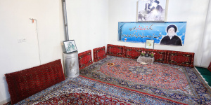 عالمی که علم و مبارزه را به سنگر امامت جمعه پیوند زد+فیلم