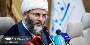 حجت‌الاسلام قمی: قرآن باید از فضای تبلیغی به متن زندگی راه پیدا کند
