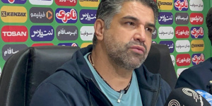 رفتار غیرحرفهای سرمربی آلومینیوم با خبرنگاران رفتار غیرحرفهای سرمربی آلومینیوم با خبرنگاران