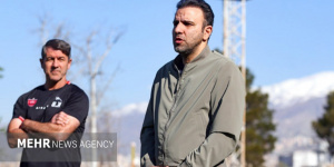 اتفاق باورنکردنی از لگد دو پیشکسوت به در اتاق مدیرعامل پرسپولیس! اتفاق باورنکردنی از لگد دو پیشکسوت به در اتاق مدیرعامل پرسپولیس!