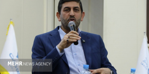 واکنش تند نماینده اهواز؛ امتیاز فولاد نوین نباید واگذار شود واکنش تند نماینده اهواز؛ امتیاز فولاد نوین نباید واگذار شود