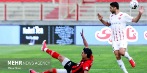 نیمه اول بازی پرسپولیس و مس شهربابک با یک اخراج و یک گل