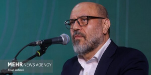 دهقان: ظرفیت علمی دانشگاه‌ها باید به حل مسائل واقعی صنعت متصل شود