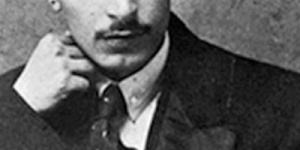 خاک وطن که رفت... فریاد خشم و حسرت میرزاده عشقی خاک وطن که رفت... فریاد خشم و حسرت میرزاده عشقی