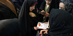 بهروز آذر: پیوند فرهنگ با زندگی به تقویت فعالیتهای فرهنگی کمک میکند بهروز آذر: پیوند فرهنگ با زندگی به تقویت فعالیتهای فرهنگی کمک میکند