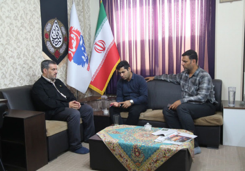 بازدید مدیریت روابط عمومی شرکت نفت قم از تحریریه دفتر قم پرس