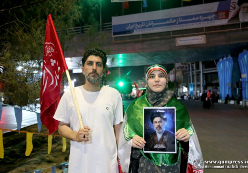 زن و شوهری پای انقلاب