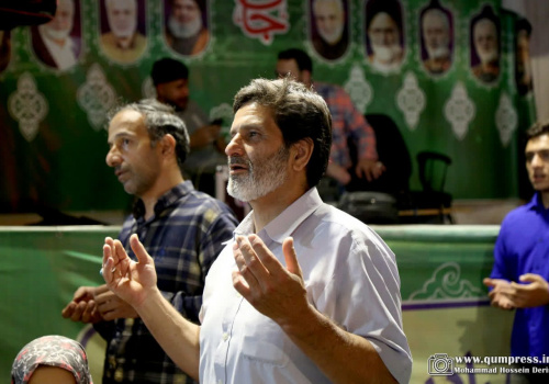 رادیو حماسه پرشور در خیابان رادیو حماسه پرشور در خیابان