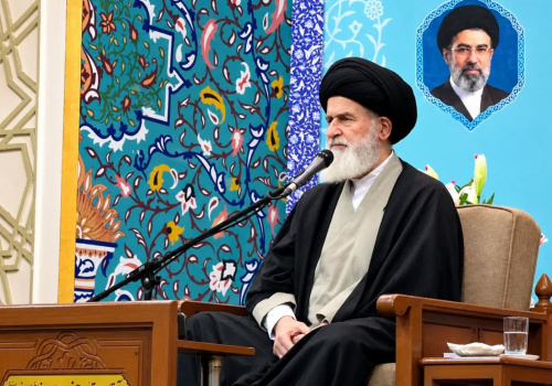 مسئولان با تلاش بیشتر برای کاهش فشارهای اقتصادی چارهاندیشی کنند مسئولان با تلاش بیشتر برای کاهش فشارهای اقتصادی چارهاندیشی کنند