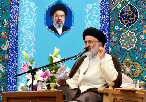 حفظ انسجام جامعه در برابر توطئههای دشمن ضروری است حفظ انسجام جامعه در برابر توطئههای دشمن ضروری است