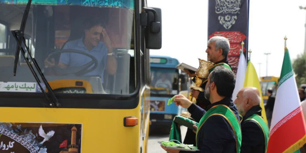 اعزام ۵۰ دستگاه اتوبوس از قم به مرز مهران برای خدمت‌رسانی به زائران اربعین