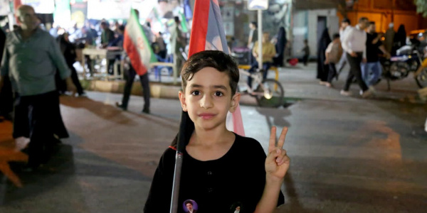 کودکان پای انقلاب
